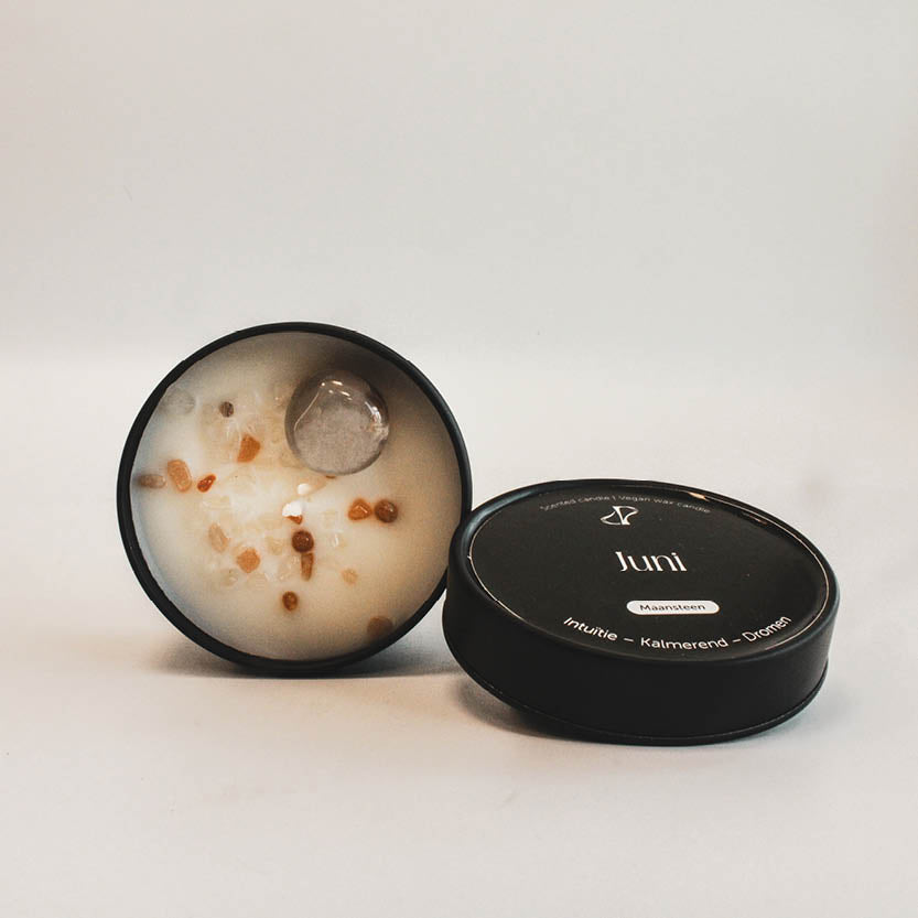 Blikje: Juni Maansteen