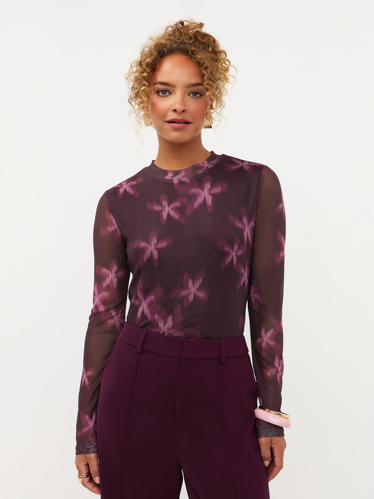 Top Willemijn - plum flower