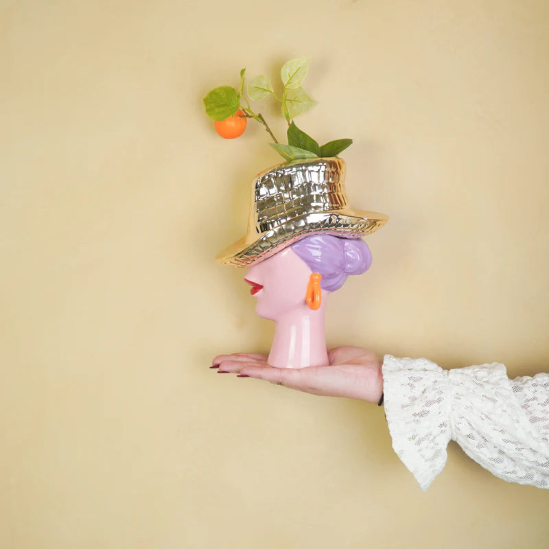 Bloemenvaas Vrouw met Cowboy - 19x16x23,5 cm