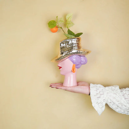 Bloemenvaas Vrouw met Cowboy - 19x16x23,5 cm