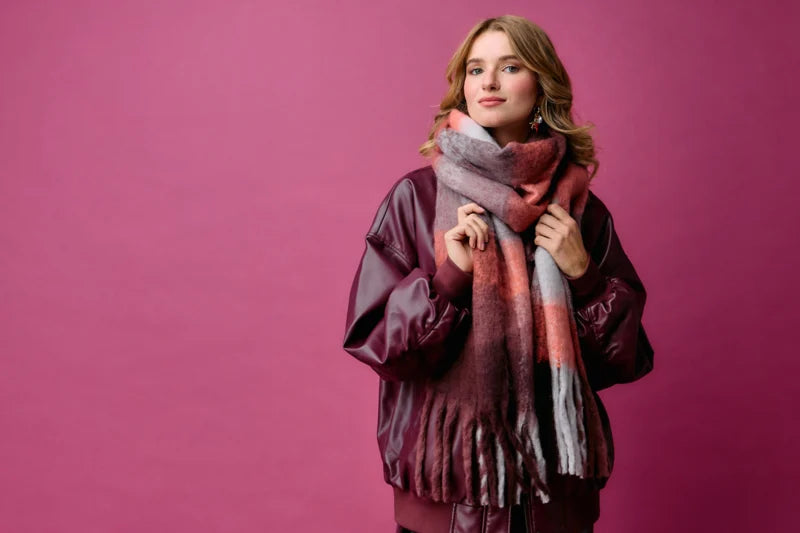 Nikki Check Scarf