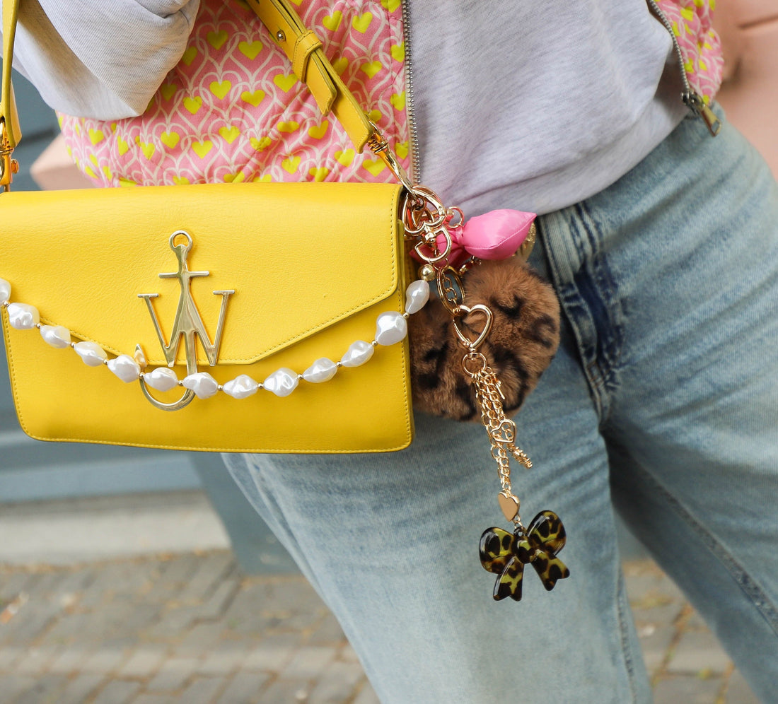 Leopard Bow &amp; Charms Chain