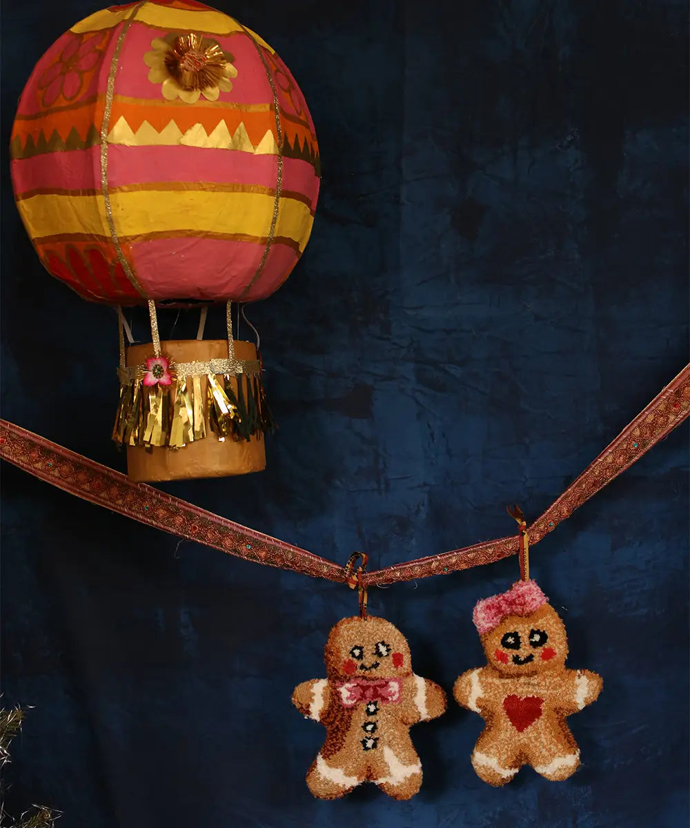 Mrs Ginger Bread Hanger