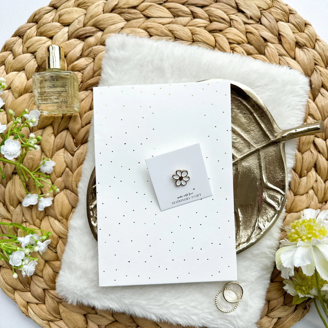 Pin/broche Mini Bloemetje - wit