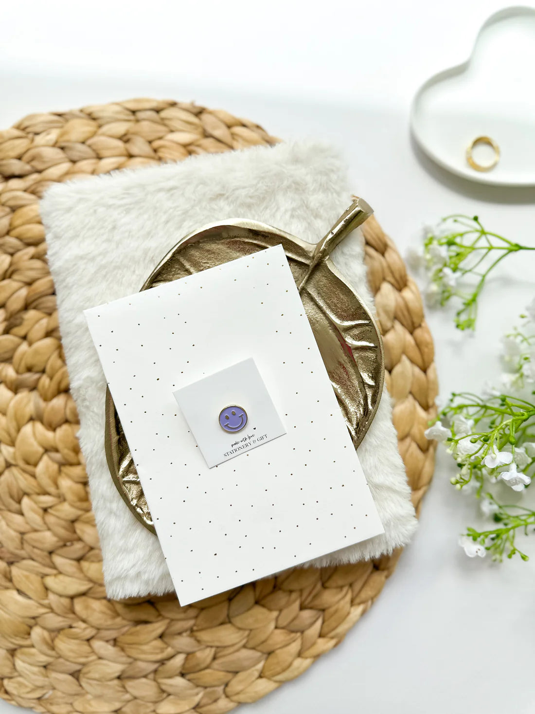 Pin/broche Mini Smiley - lila