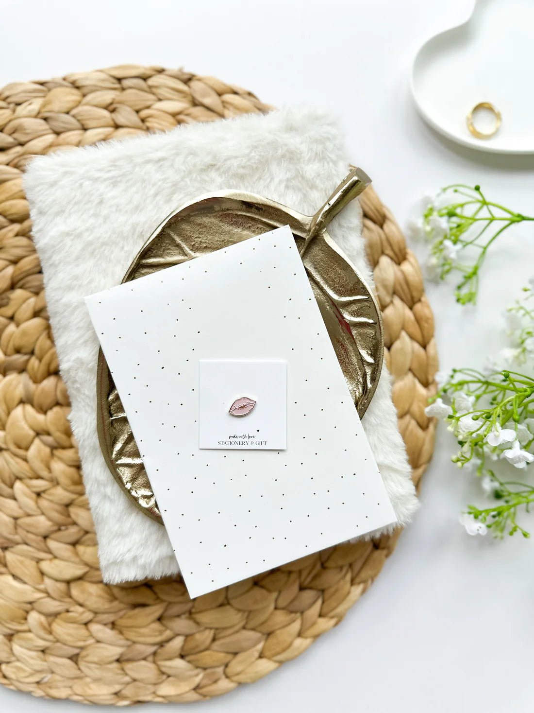 Pin/broche Mini KISS - roze