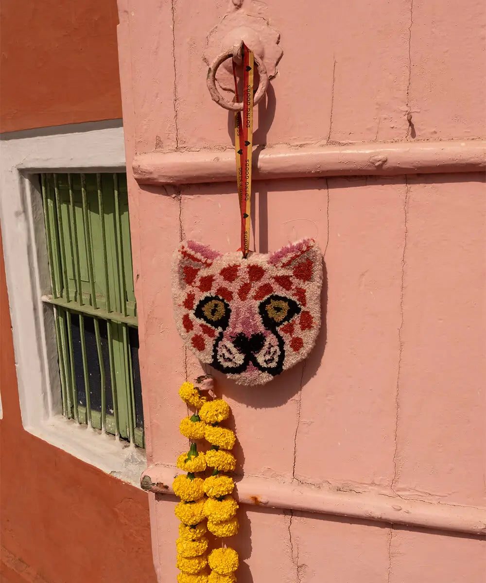 Pinky Luipaard Dierenkop Hanger