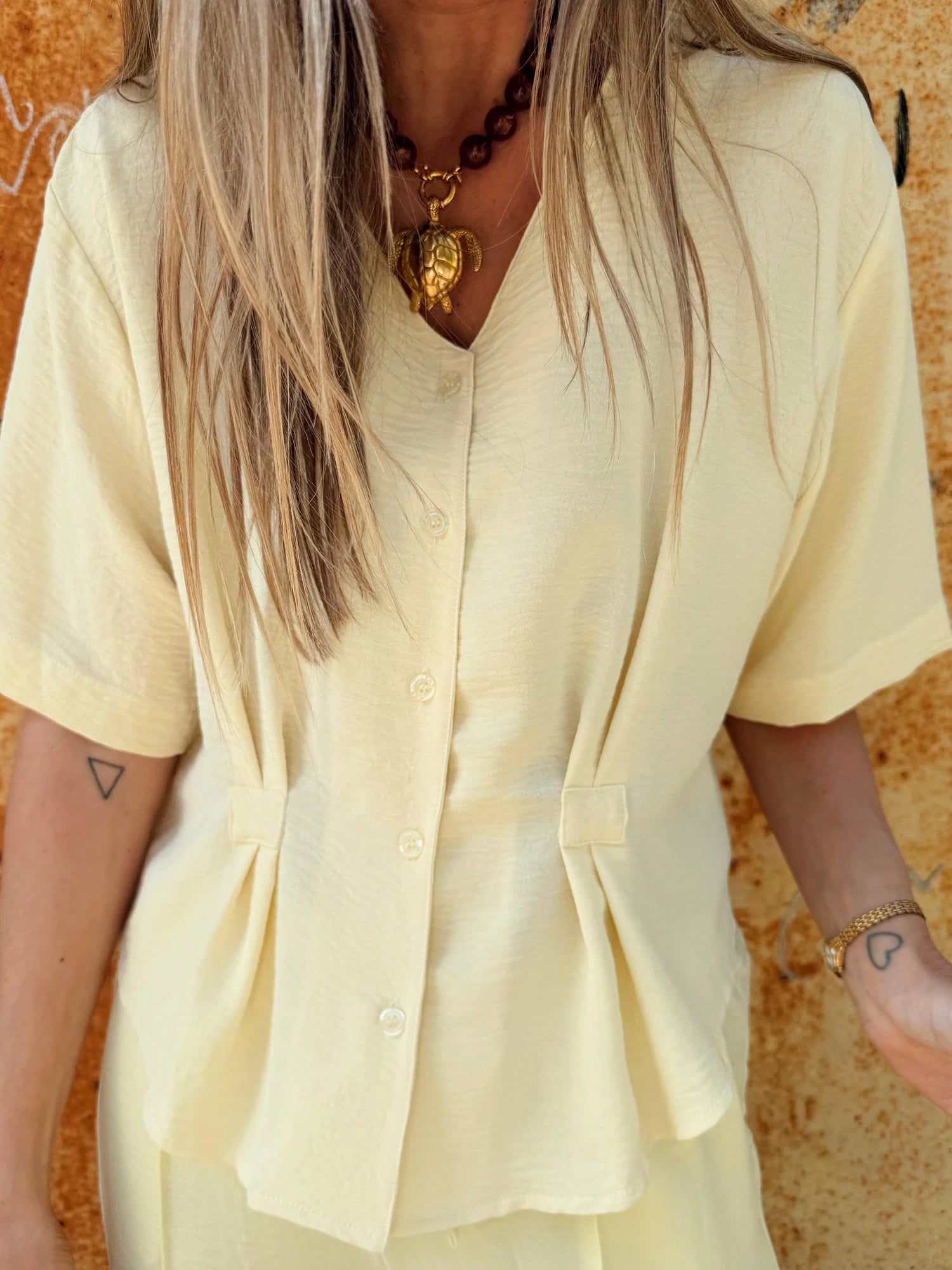 Becky Top - butter yellow