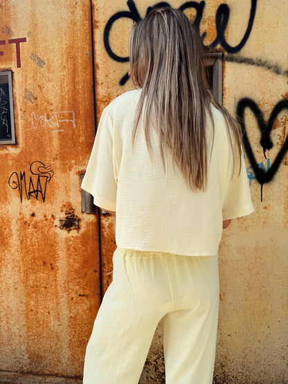 Becky Top - butter yellow