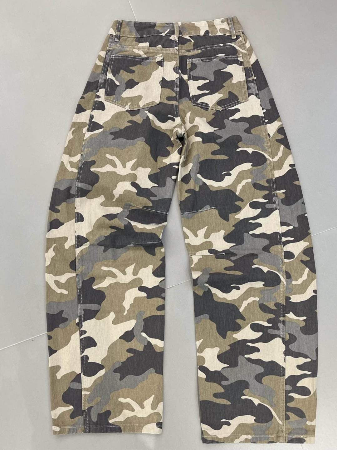 Queen Hearts Barrel Fit Jeans - military print