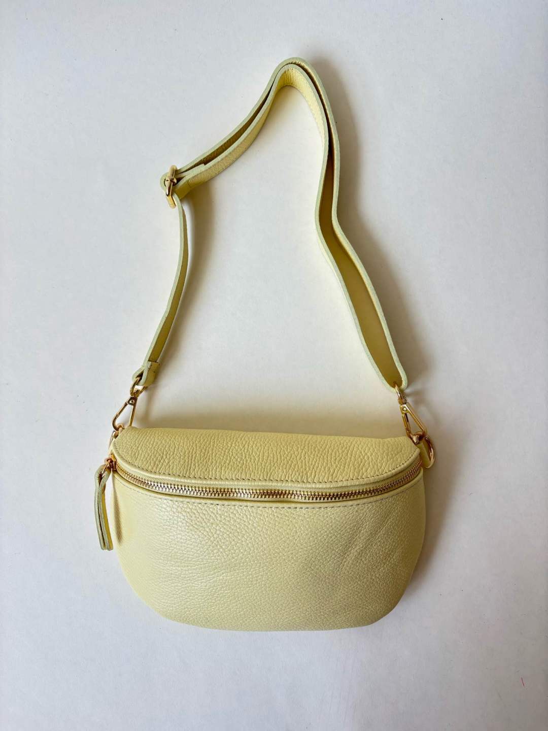 Nelly Heuptas Groot - butter yellow